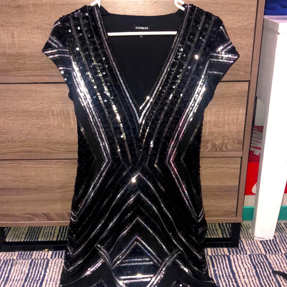 Sequin short sleeve dress